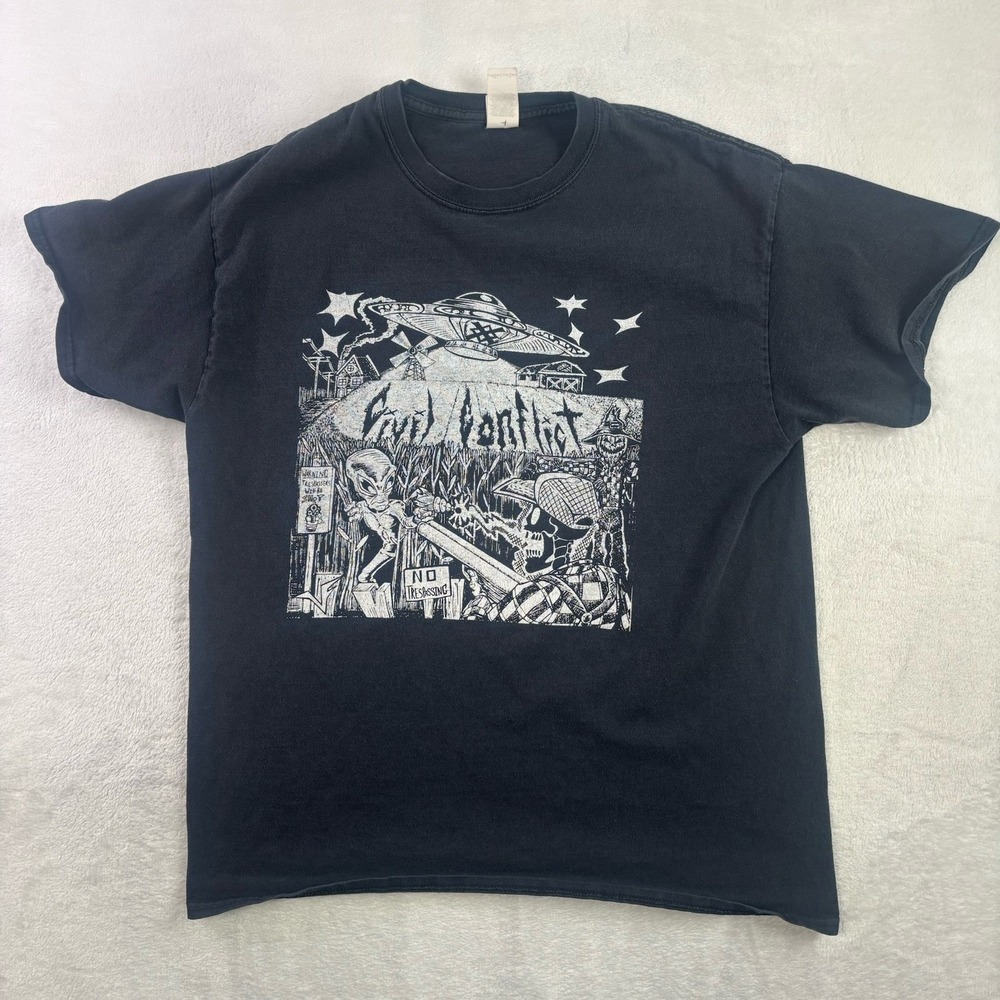 Gildan Civil Conflict Aliens Band Black SS Graphic Shirt Men's Large